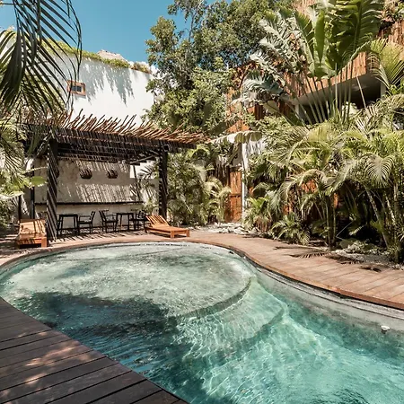 Monet - Free Beach Pass & Bikes & Private Pool & 24Hrs Security